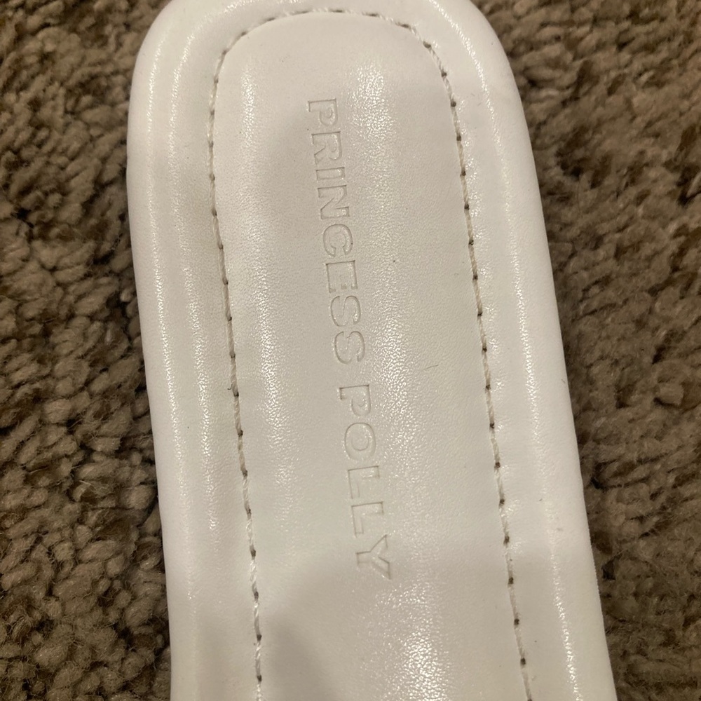 PRINCESS POLY Sandals - Picture 2 of 3